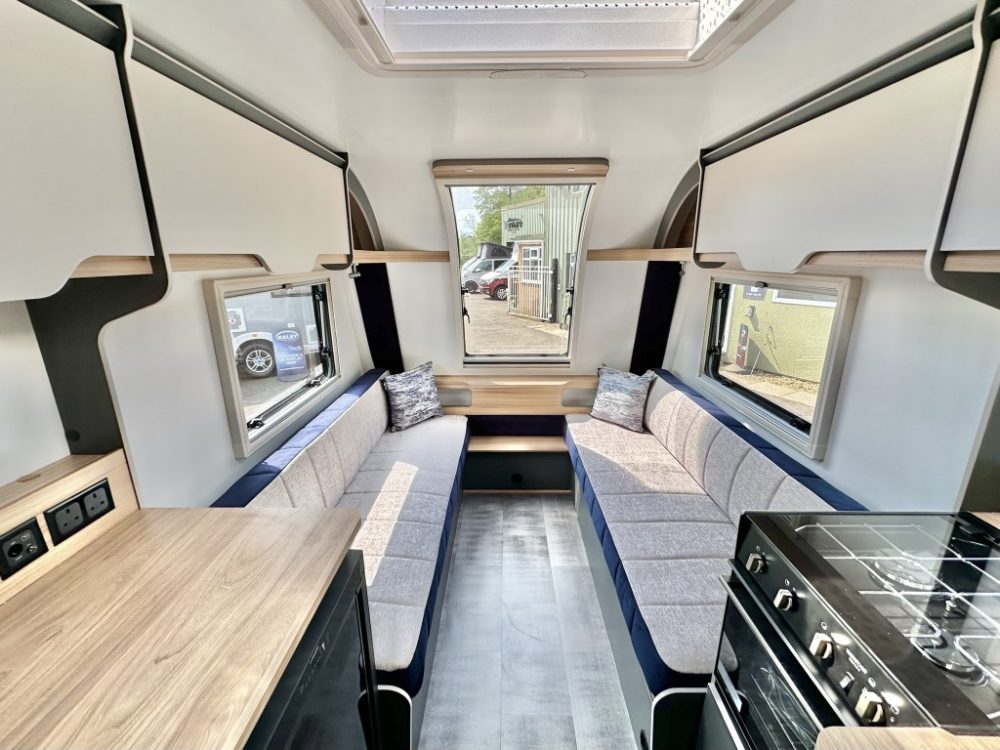 New BAILEY Caravan DISCOVERY D42 (2023) Venture Caravans