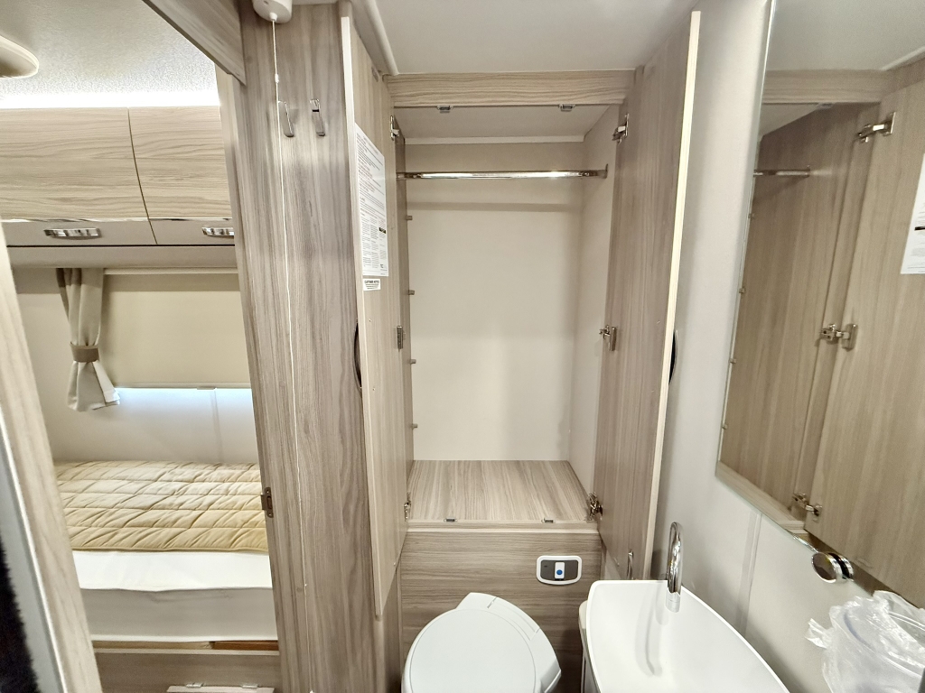 Elddis Evolution 185 2021 (4) (Medium)