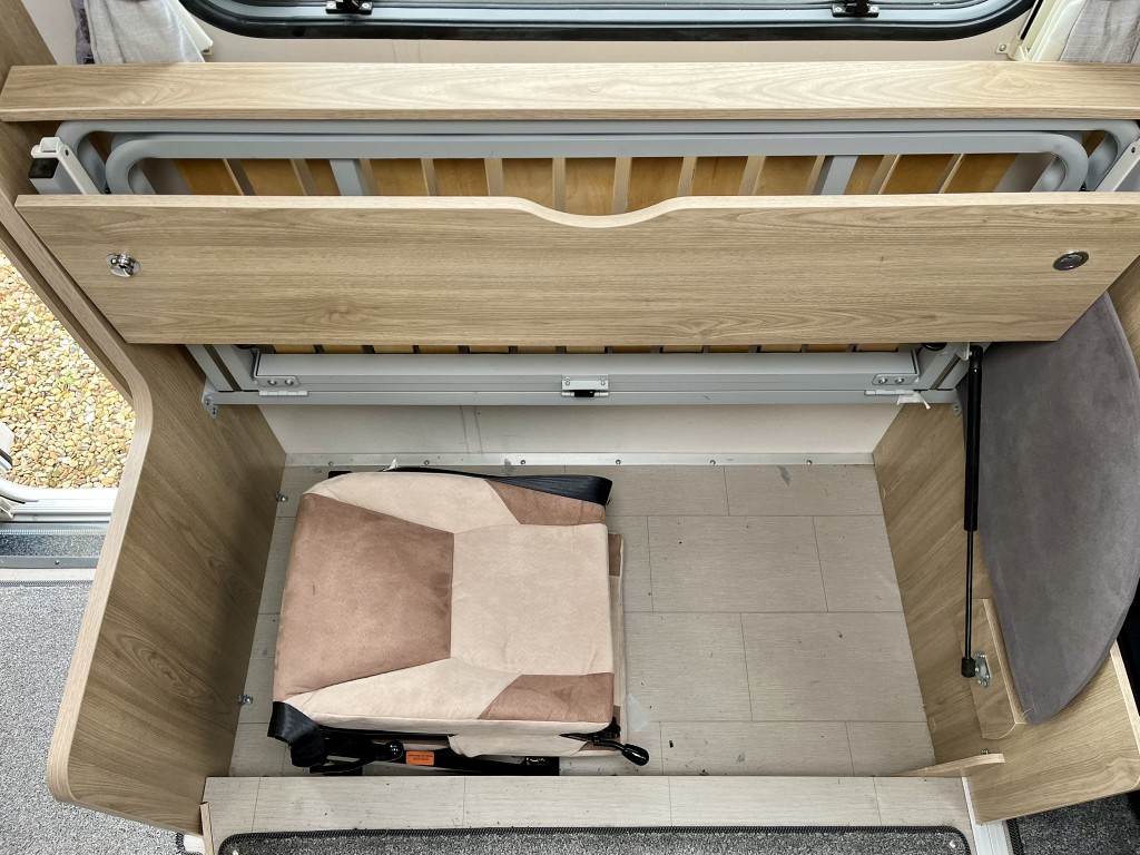 Elddis Impressa, 2019 (4) (Medium)